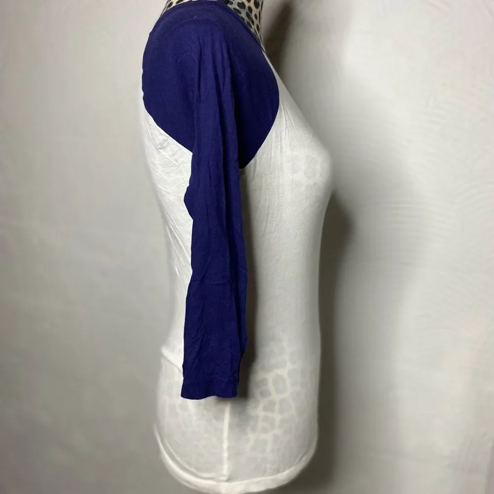 Y2K Forever 21 White and Navy Baseball Tee